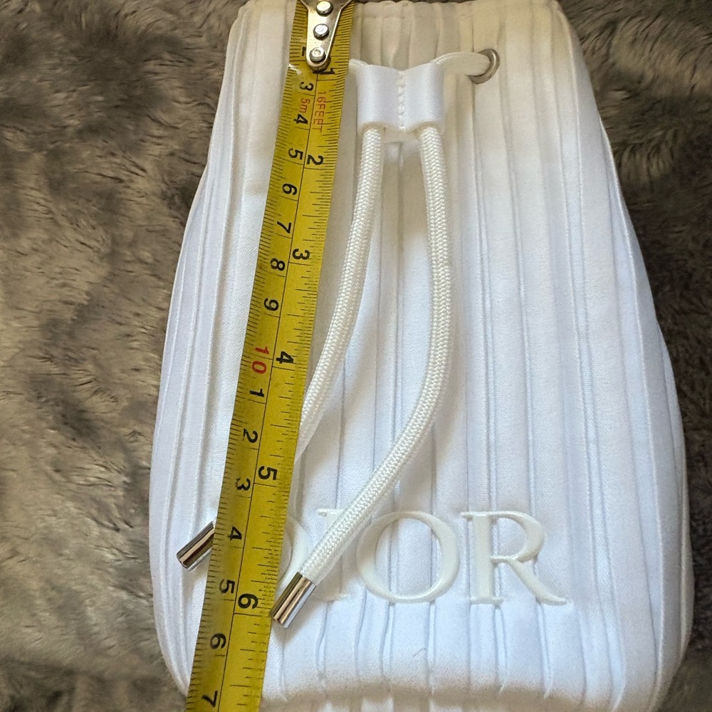 Dior Pouch - Picture 9 of 13